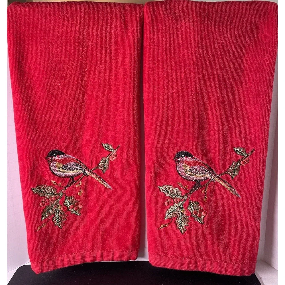 Lenox Set of 2 Winter Song Red Hand Kitchen Towels. Embroidered Holly & Birds